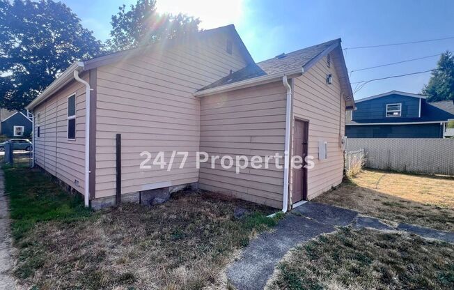 3 beds, 1.5 baths, $1,800