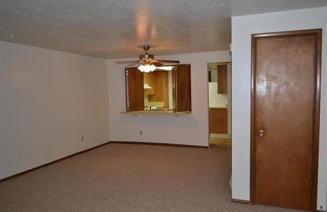 2 Bedroom 1.5 Bathroom 4 plex