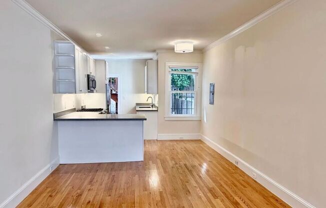 72 PEARL ST