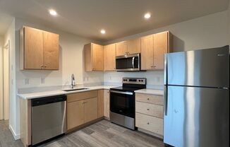 1 bed, 1 bath, $1,350, Unit 534 Putnam Ave. #2