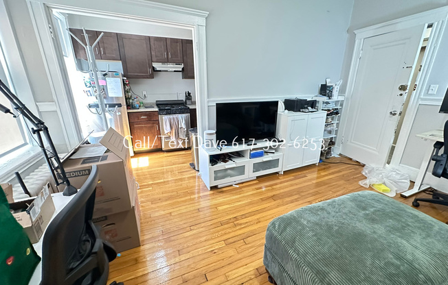 63 Woodstock Ave