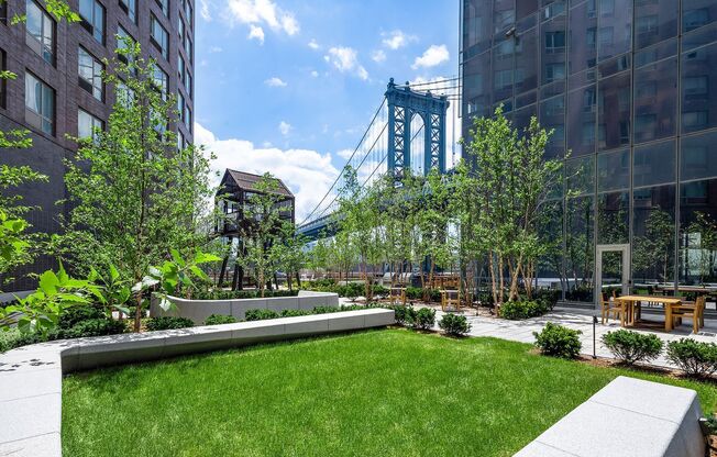 1 bed, 1 bath, 696 sqft, $7,000, Unit 7B