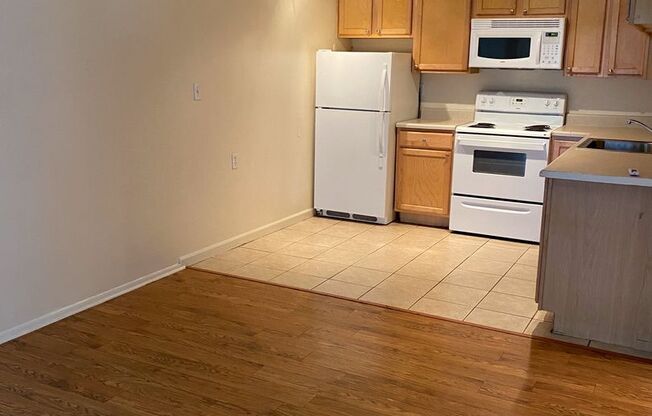 1 bed, 1 bath, 600 sqft, $1,695, Unit 103