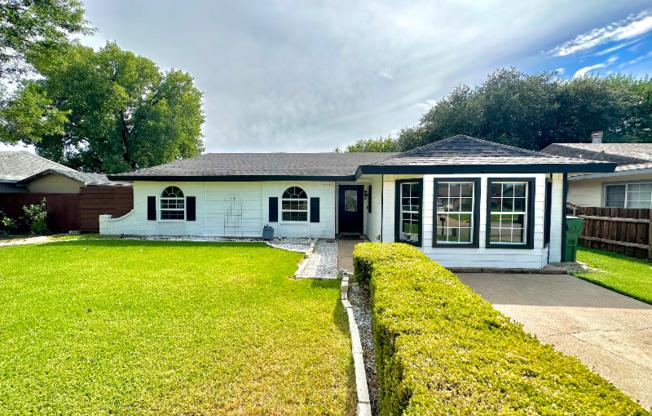 1706 WHITNEY DR