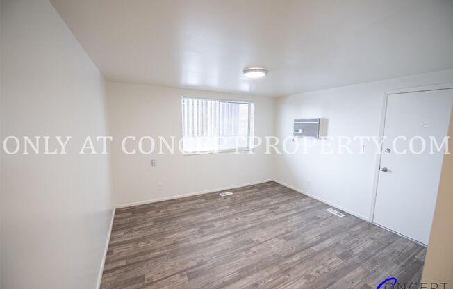 2 beds, 1 bath, 700 sqft, $1,349, Unit 27