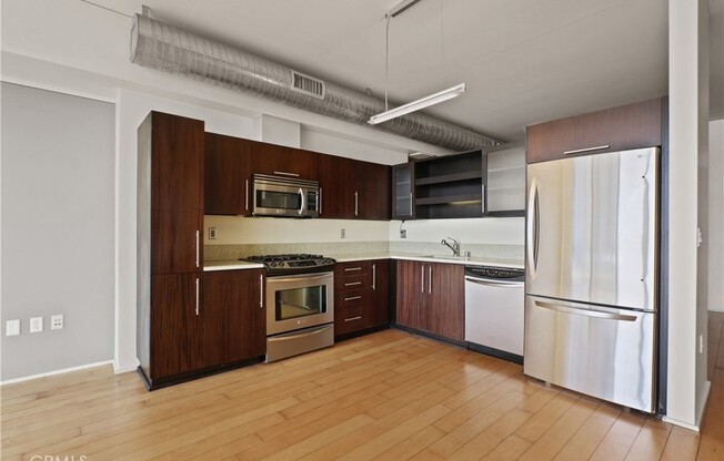 1 bed, 1 bath, 880 sqft, $2,600, Unit 1505