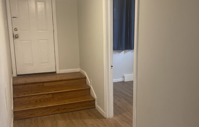 4 beds, 2 baths, $5,900, Unit 51