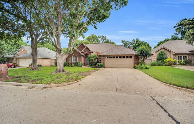 Updated Mansfield Home in Arbors of Creekwood