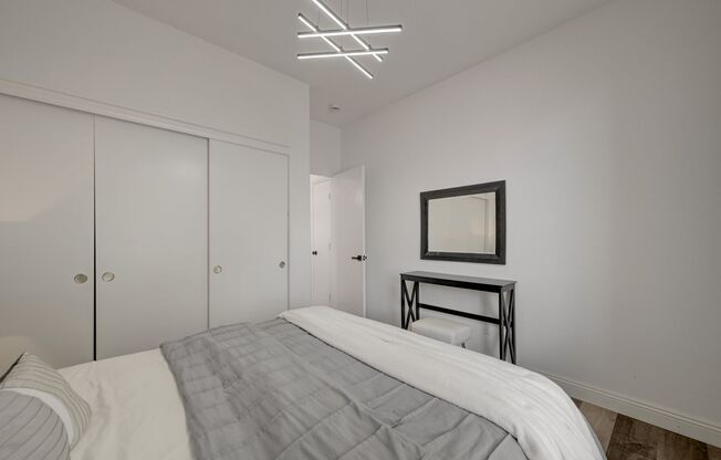 2 beds, 2 baths, $2,300