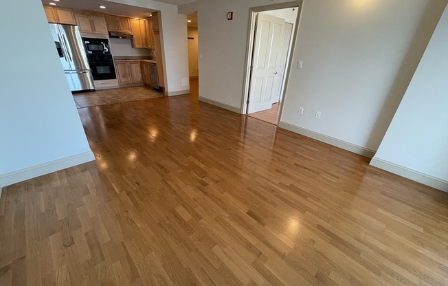 1 bed, 1 bath, 812 sqft, $3,400, Unit 1803