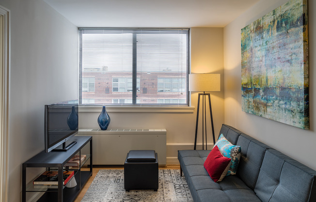 1 bed, 1 bath, $2,350, Unit 0414