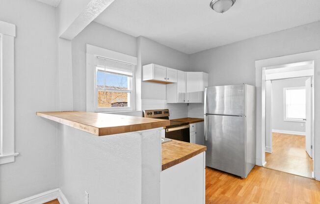 Remodeled 2 Bed 1 Bath