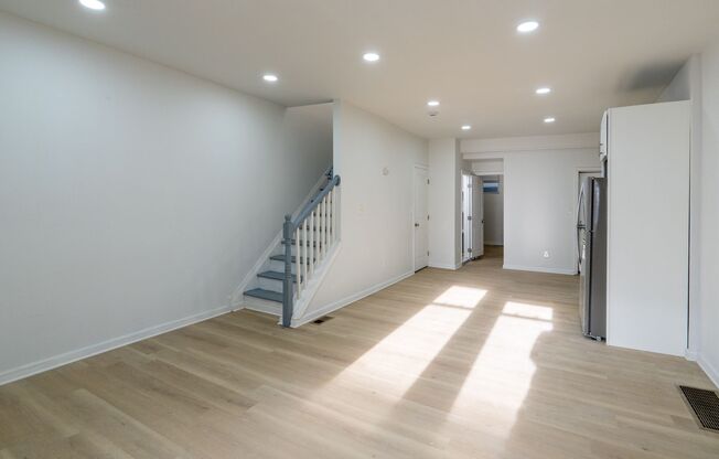 Newly Rehabbed 4 bedroom 2 full bathrooms passed PHA inspection