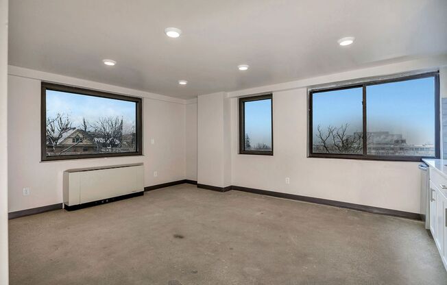 1 bed, 1 bath, 500 sqft, $799, Unit 602B