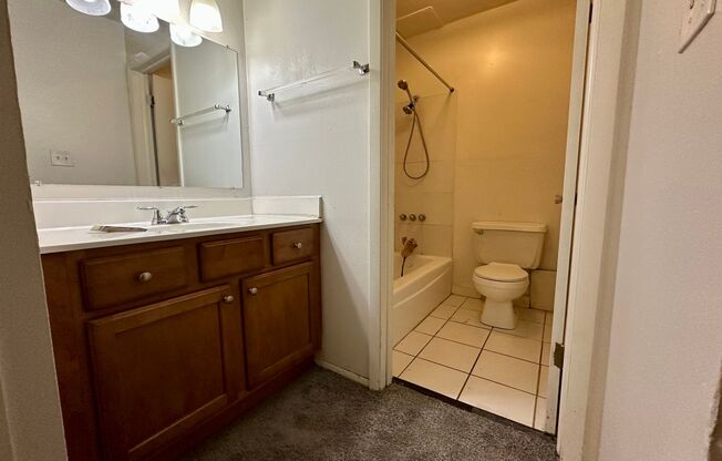 1 bed, 1 bath, $1,195, Unit 102