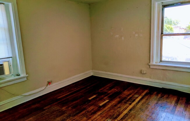 1 bed, 1 bath, $1,150, Unit Apt. 05