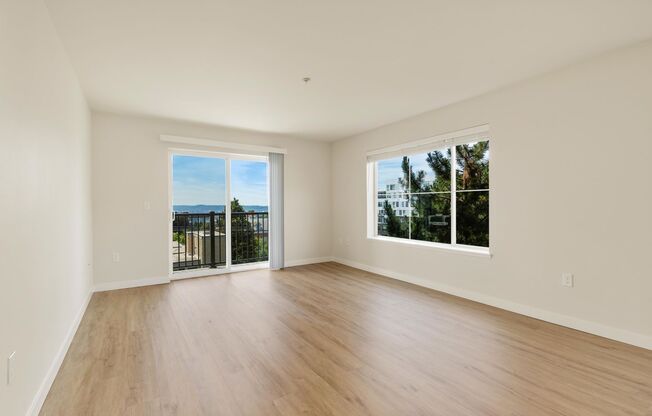 2 beds, 2 baths, 1,005 sqft, $2,895, Unit 504