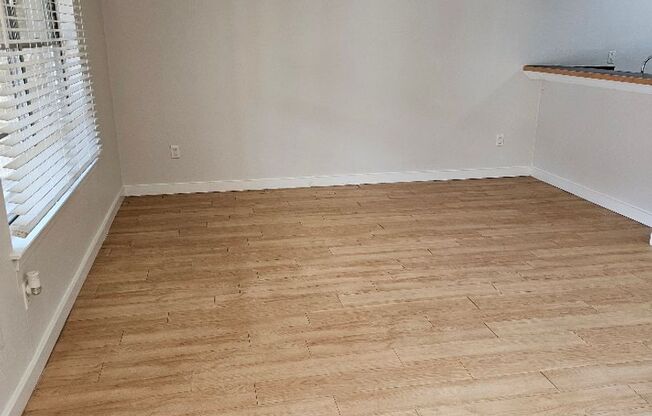 1 bed, 1 bath, 700 sqft, $1,054, Unit ELP2202-146