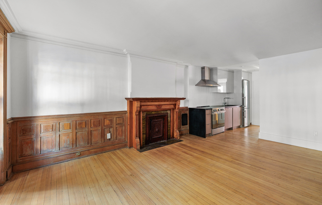 1 bed, 1 bath, 3,296 sqft, $3,450, Unit GARDEN