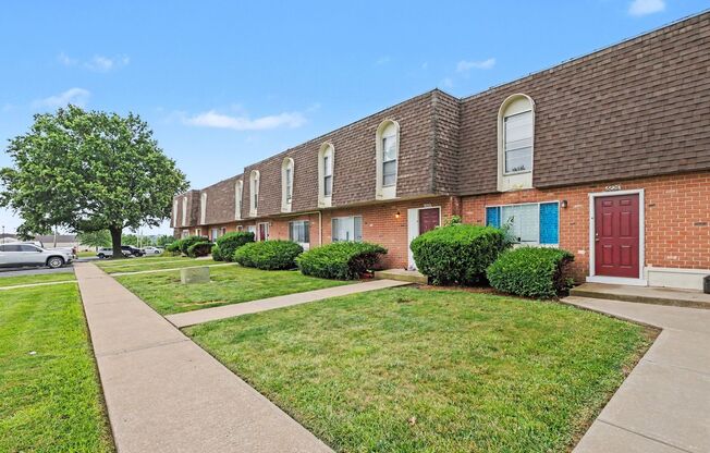 4 beds, 2.5 baths, 1,650 sqft, $1,800, Unit Chapel Dr-6823