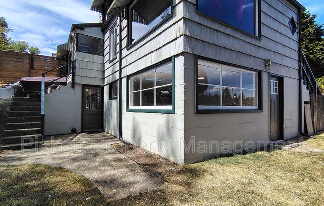 4121 W D ST