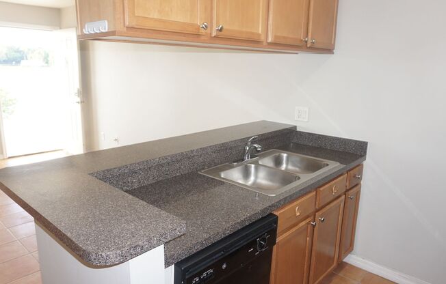 One Bed - One Bath - Water Front - Second Floor