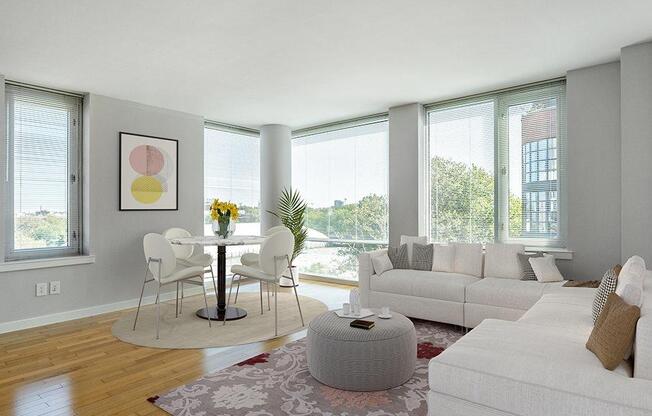 1 bed, 1 bath, 746 sqft, $5,200, Unit 4L