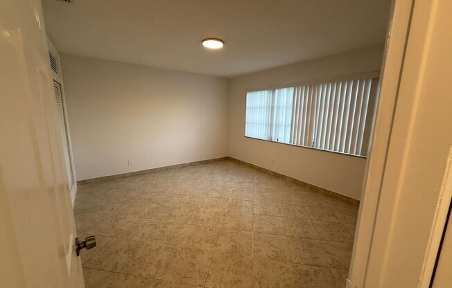 1 bed, 1 bath, $1,795, Unit 211