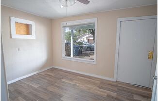 3 beds, 2 baths, $1,295