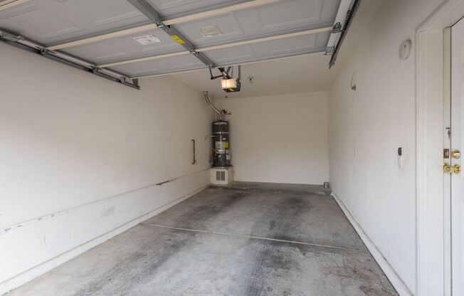 2 beds, 2 baths, $1,550