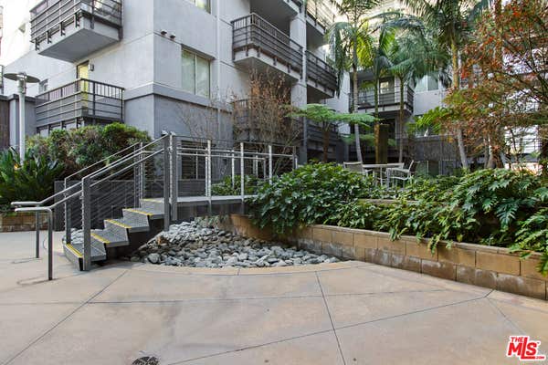 2 beds, 2 baths, 1,240 sqft, $3,700, Unit 240