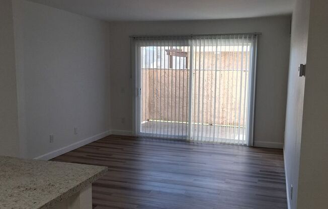 2 beds, 2 baths, 836 sqft, $2,400, Unit 103