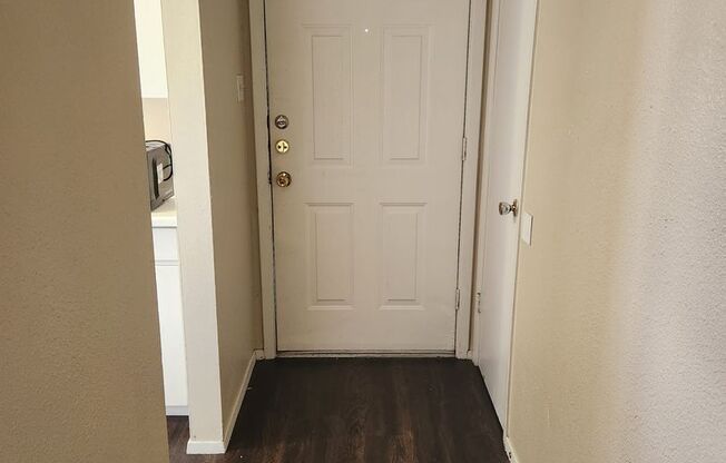 Riveredge Apartments