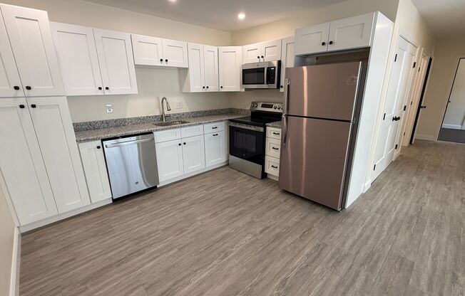 725 Central Ave