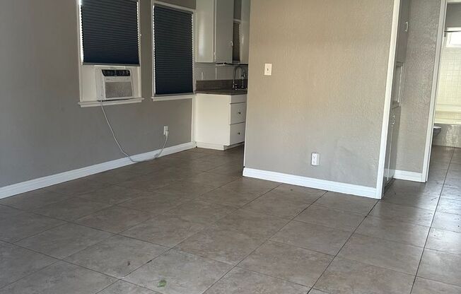 2 beds, 1 bath, 800 sqft, $1,895, Unit 5839 Picker Street