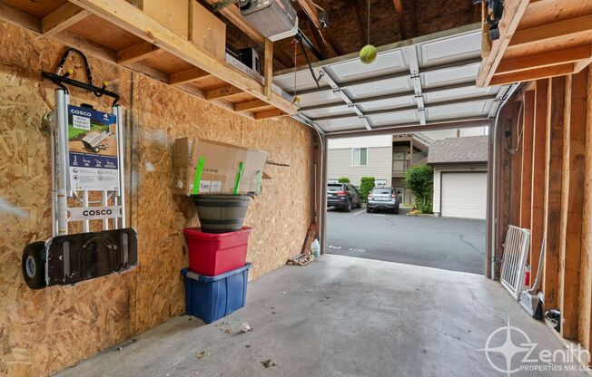 2 beds, 2 baths, $2,195, Unit # Z 276