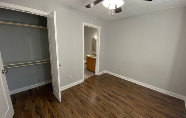 1 bed, 1 bath, 408 sqft, $695, Unit 86
