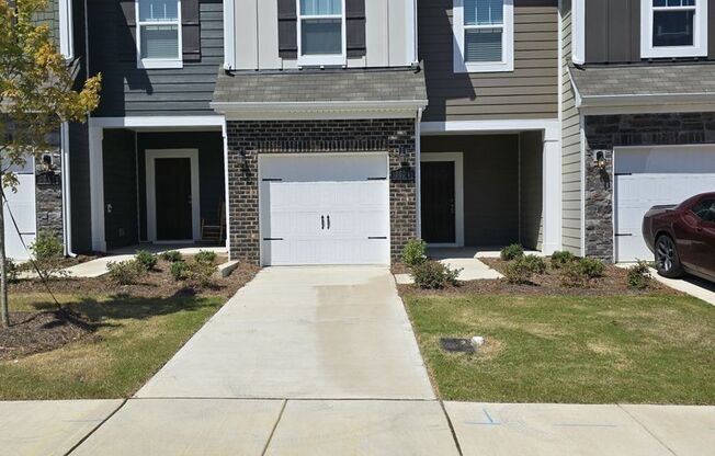 New Construction 3BR/2.5BA Townhome in Monroe