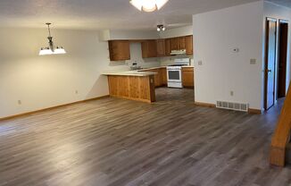 2 beds, 1.5 baths, $1,425, Unit 7159