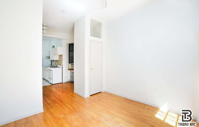 1 bed, 1 bath, $3,700, Unit RE
