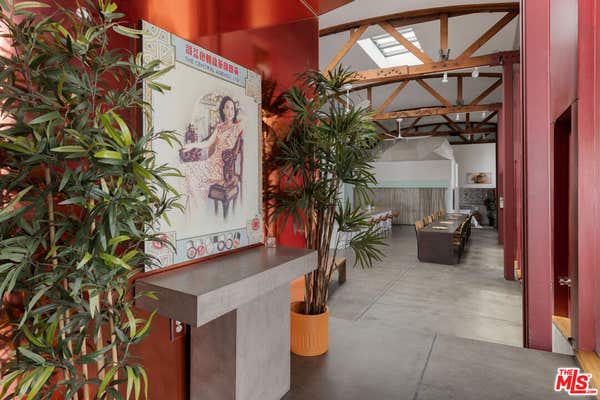 718 N FIGUEROA ST
