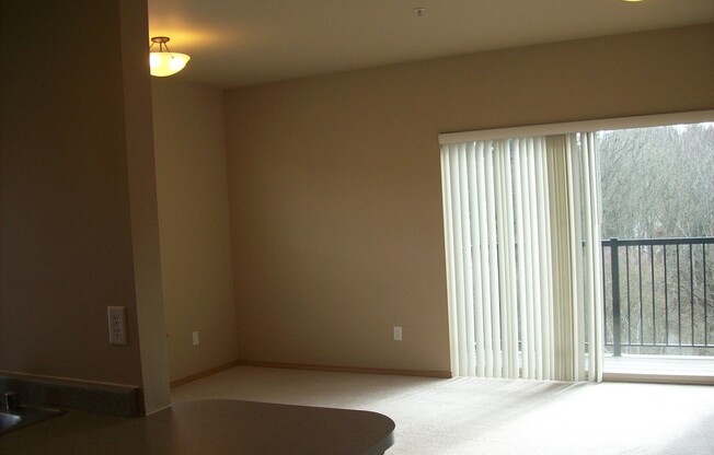 2 beds, 2 baths, 981 sqft, $2,495, Unit 209