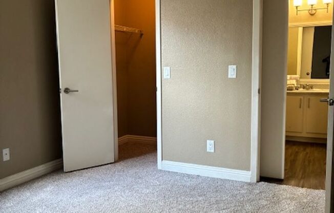 1 bed, 1 bath, 575 sqft, $1,215