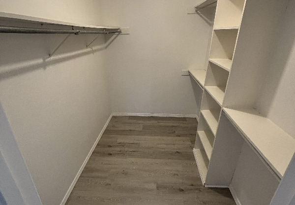 919 S Weatherred Drive