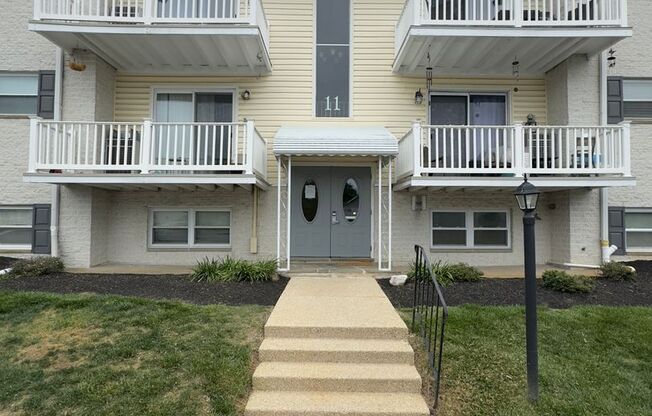 Charming 3 Bedroom/2 Bathroom Apartment in Cockeysville, MD!