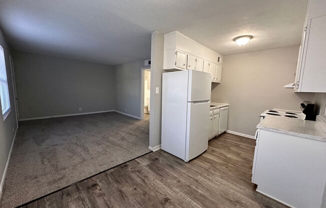 2 beds, 1 bath, $1,275