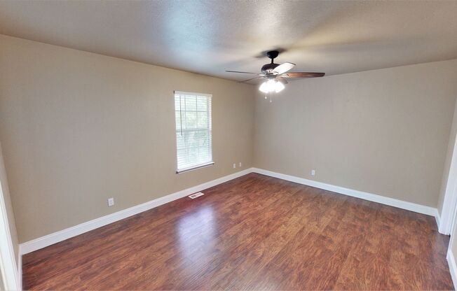 2 beds, 1.5 baths, 1,250 sqft, $1,325, Unit 4185