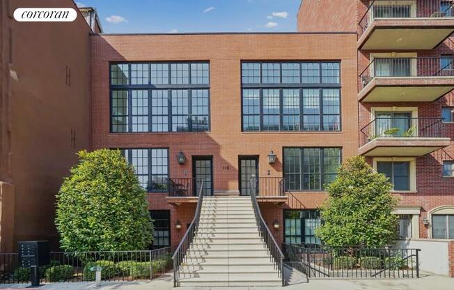 113 KANE ST