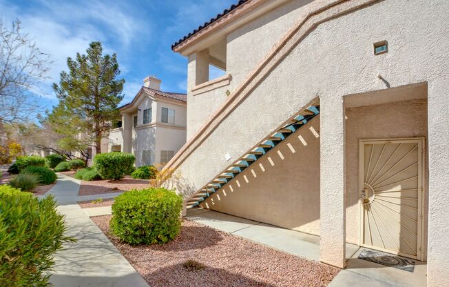 UPGRADED 2 BEDROOM CONDO!