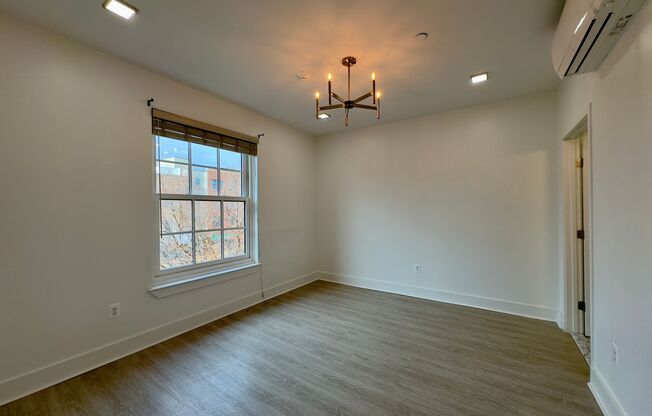 1 bed, 1 bath, 530 sqft, $1,400, Unit 304